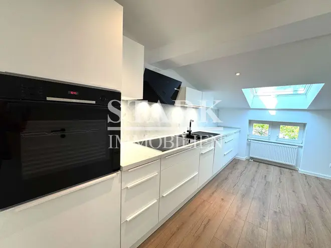 4 Zimmer Wohnung mit 142 m² in Frankfurt am Main – Bild 4