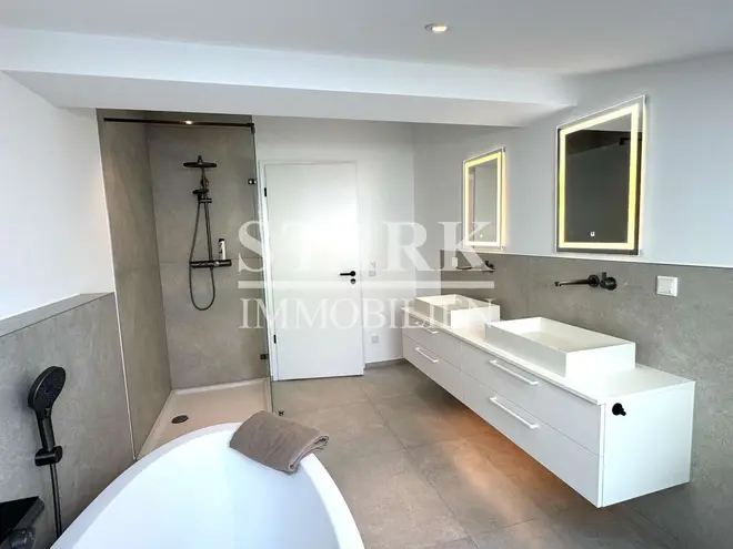 4 Zimmer Wohnung mit 142 m² in Frankfurt am Main – Bild 9