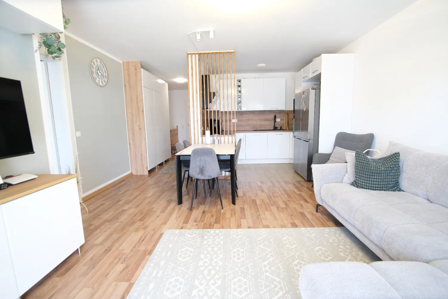 4 Zimmer Wohnung mit 102 m² in Troisdorf – Bild 2