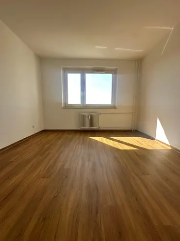 3 Zimmer Wohnung mit 80 m² in Frankfurt am Main – Bild 2