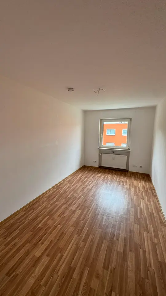 3 Zimmer Wohnung mit 75 m² in Würzburg – Bild 2