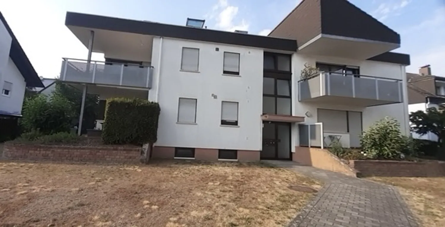 3 Zimmer Wohnung mit 102 m² in Aschaffenburg – Bild 2
