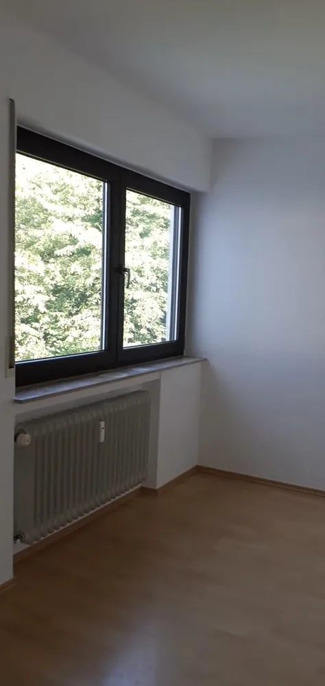 3 Zimmer Wohnung mit 102 m² in Aschaffenburg – Bild 3