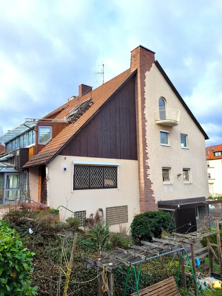 9 Zimmer Haus mit 280 m² in Stuttgart – Bild 4