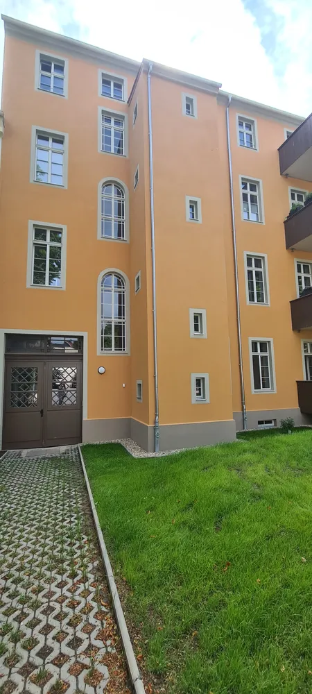 5 Zimmer Wohnung mit 150 m² in Görlitz – Bild 1