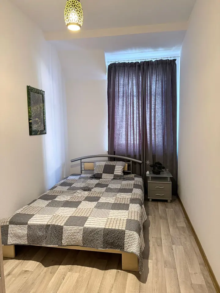 2 Zimmer Wohnung mit 50 m² in Plauen – Bild 2
