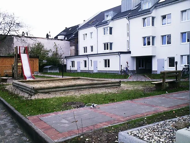 3 Zimmer Wohnung mit 77 m² in Krefeld – Bild 2