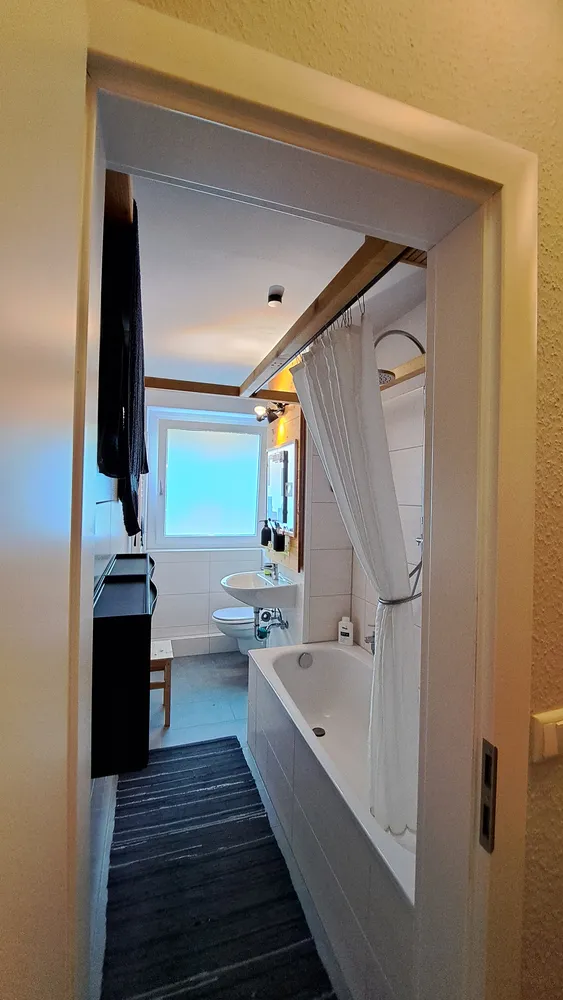 2 Zimmer Wohnung mit 48 m² in Dresden – Bild 2