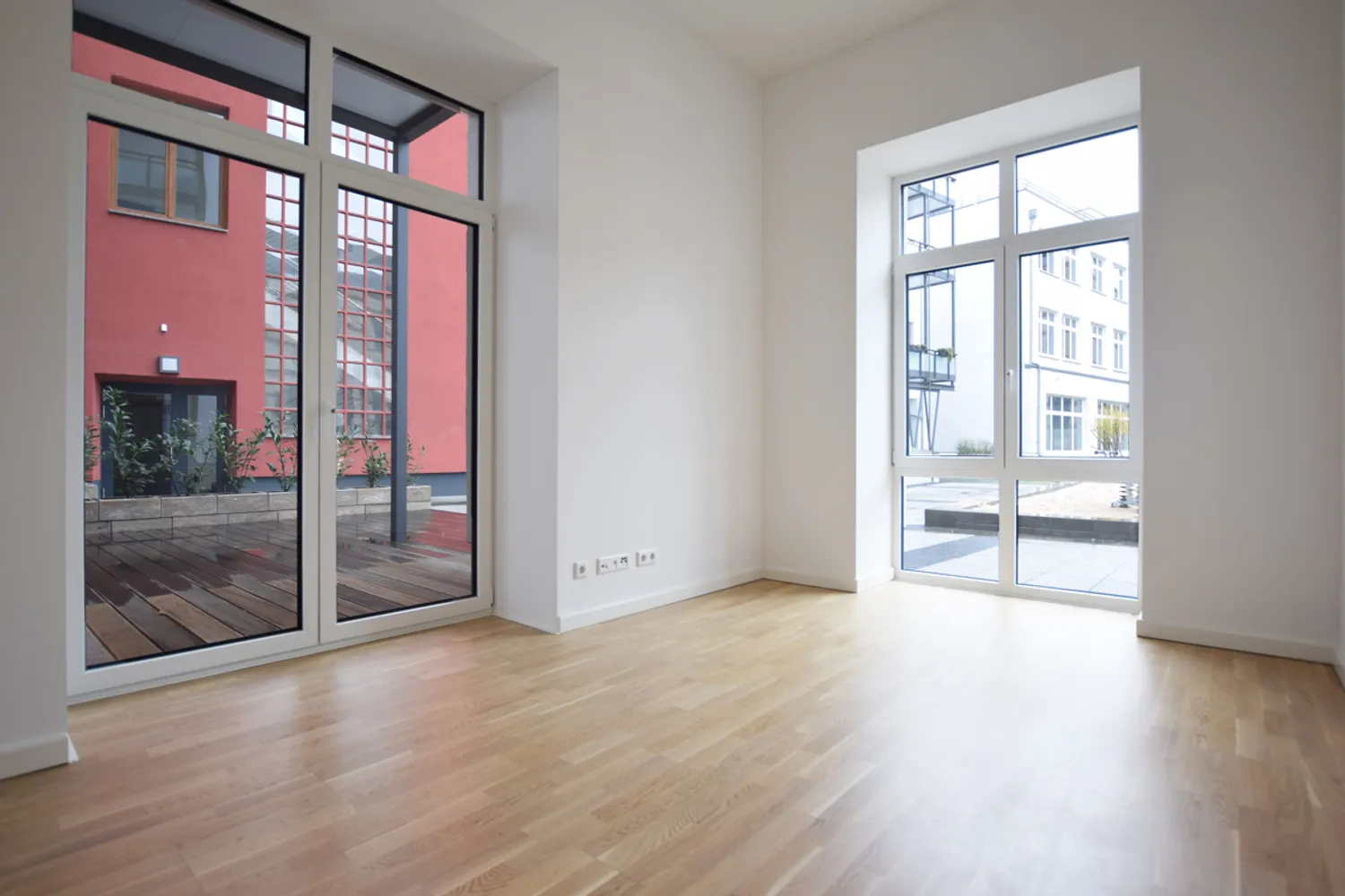4 Zimmer Wohnung mit 146 m² in Frankfurt am Main – Bild 1