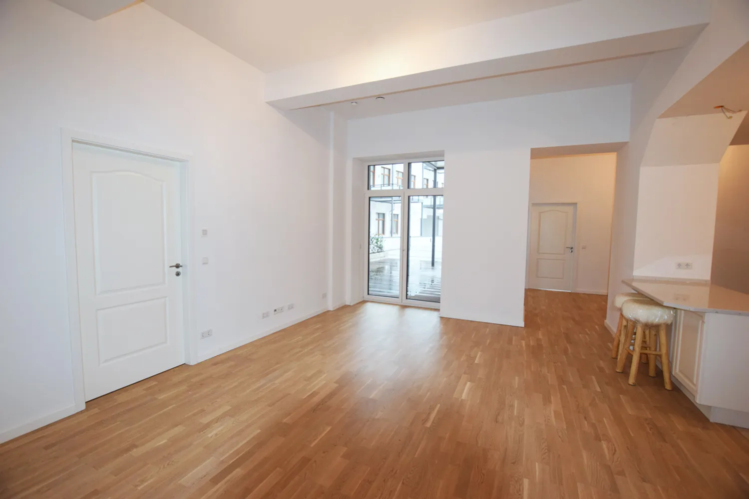 4 Zimmer Wohnung mit 146 m² in Frankfurt am Main – Bild 5