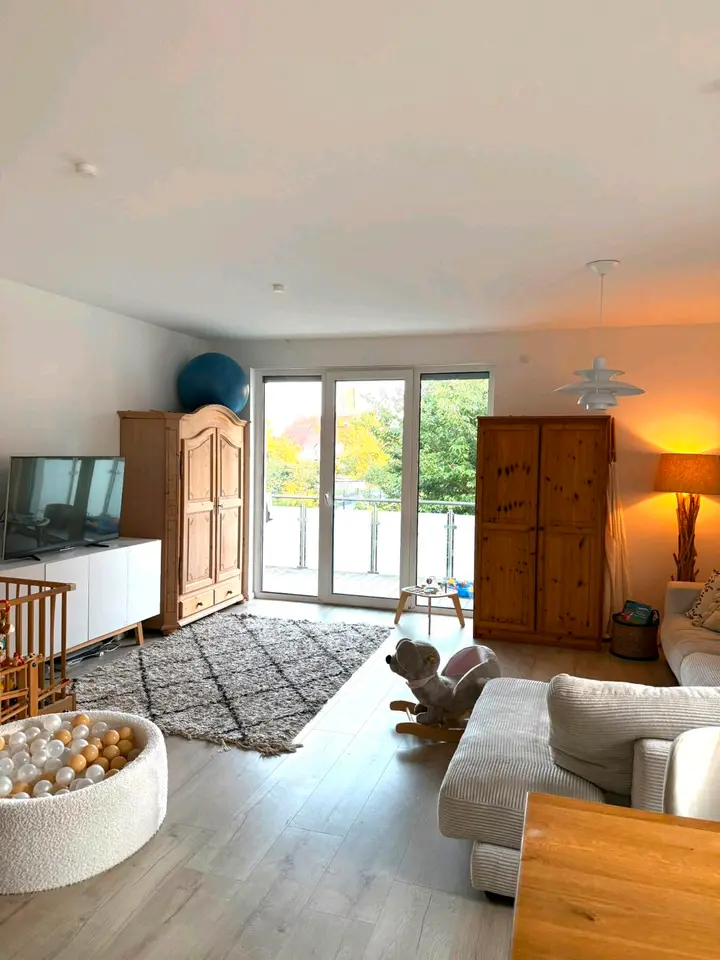 3 Zimmer Wohnung mit 105 m² in Detmold – Bild 1