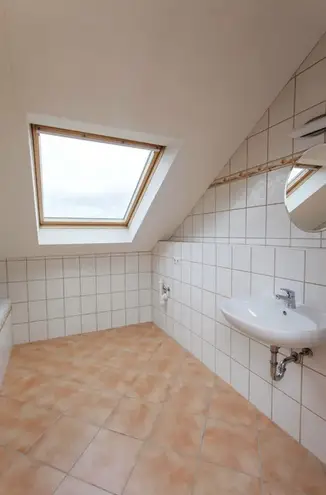 3 Zimmer Wohnung mit 81 m² in Augsburg – Bild 2