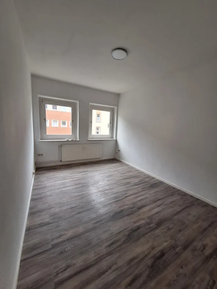 2 Zimmer Wohnung mit 43 m² in Lübeck – Bild 1