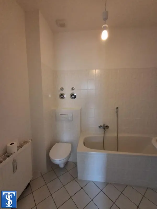 4 Zimmer Wohnung mit 104 m² in Plauen – Bild 7