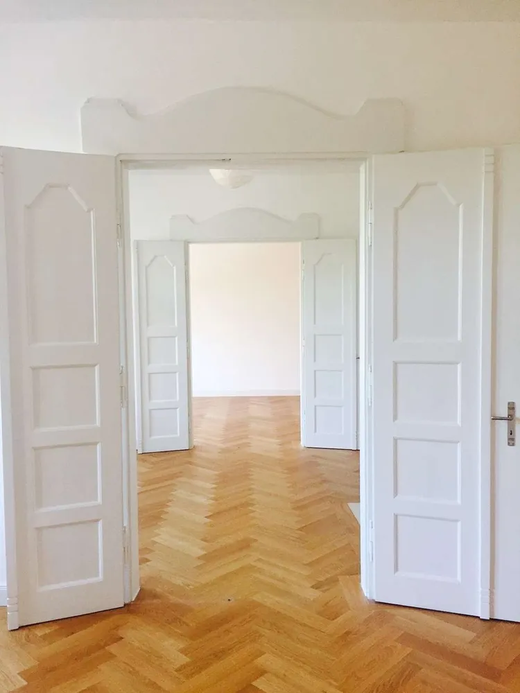 5 Zimmer Wohnung mit 190 m² in München – Bild 3