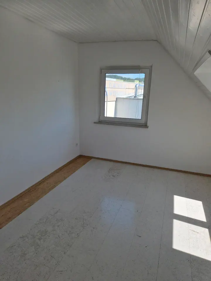 7 Zimmer Wohnung mit 186 m² in Amberg – Bild 6
