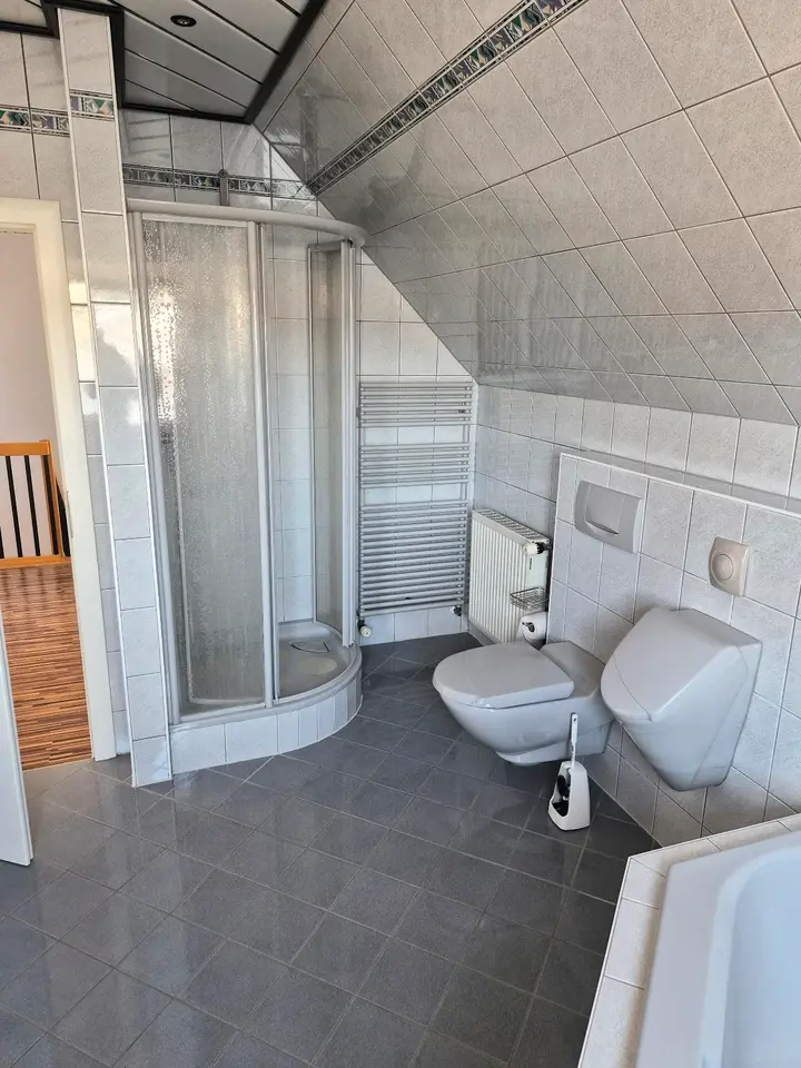 7 Zimmer Wohnung mit 186 m² in Amberg – Bild 8