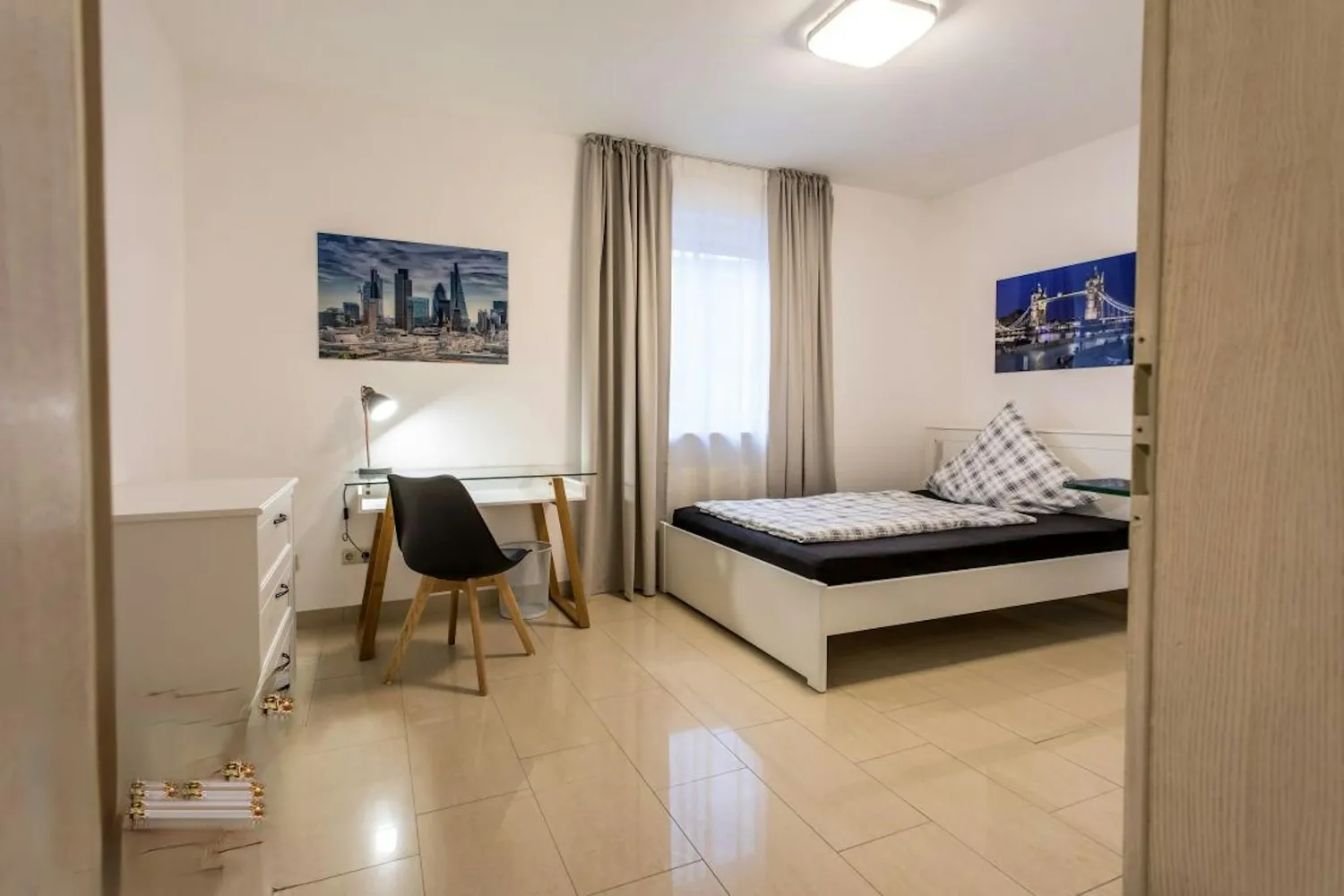 WG-Zimmer in Frankfurt am Main – Bild 1
