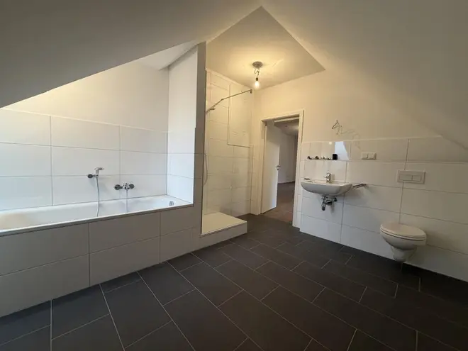3 Zimmer Wohnung mit 101 m² in Bochum – Bild 8