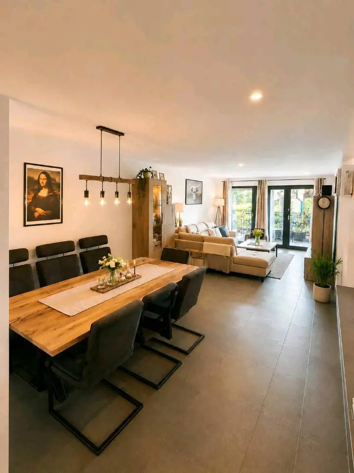 4 Zimmer Wohnung mit 180 m² in Reutlingen – Bild 3