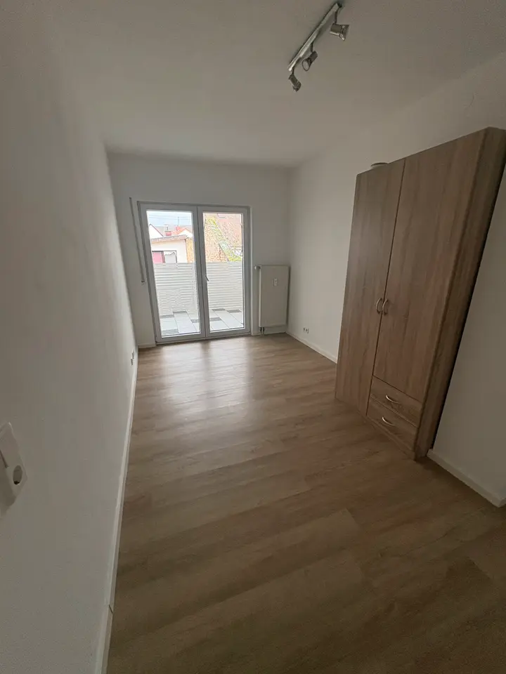 6 Zimmer Wohnung mit 125 m² in Ludwigshafen – Bild 8