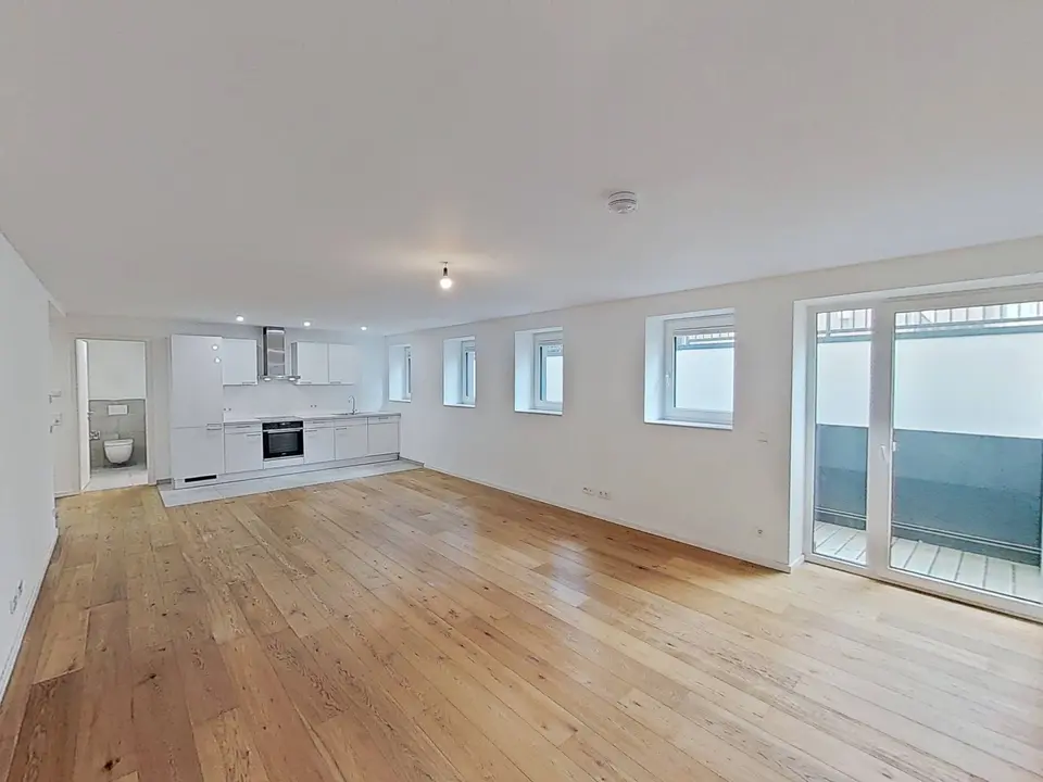 4 Zimmer Wohnung mit 96 m² in Stuttgart – Bild 1
