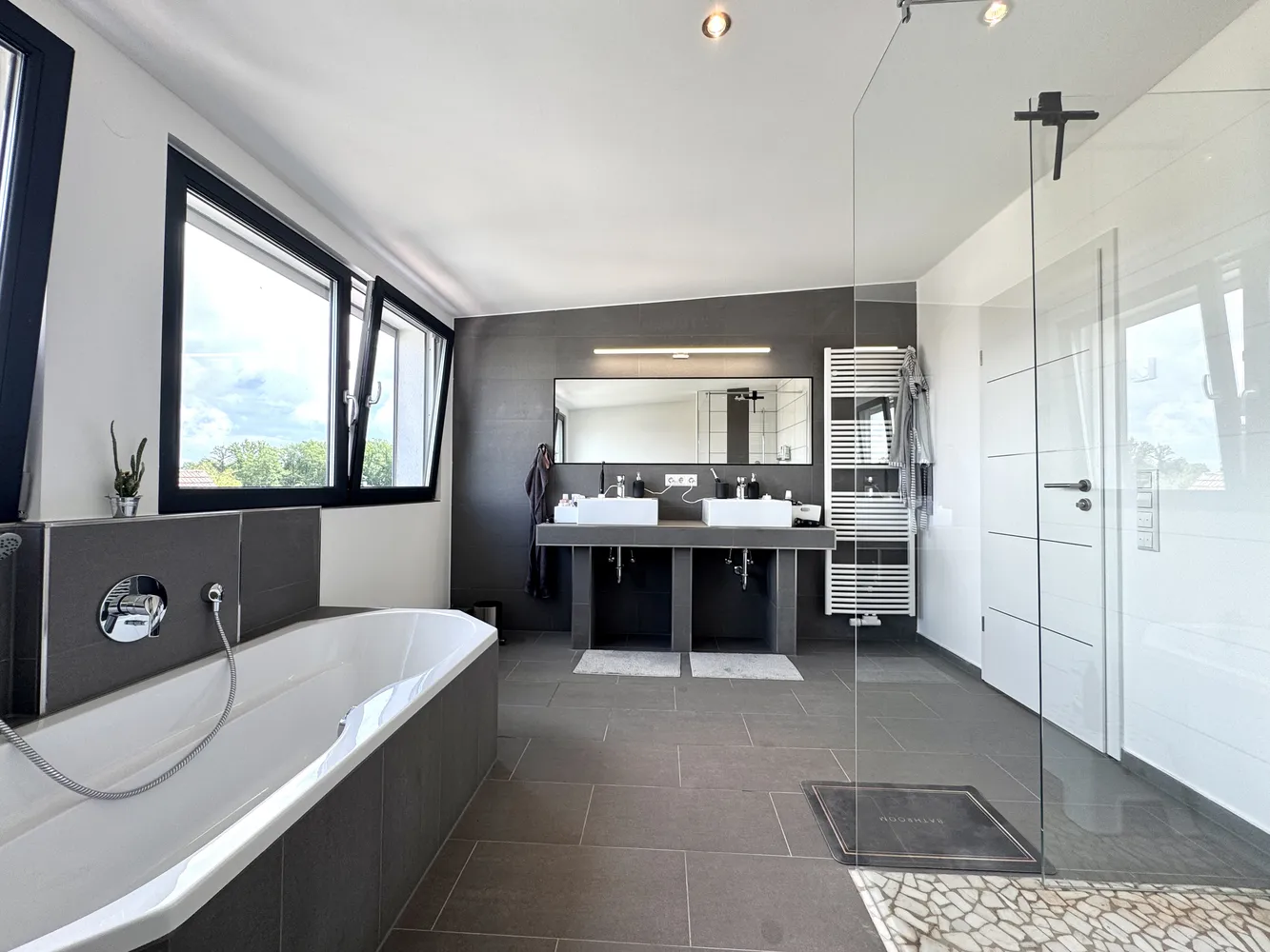 3 Zimmer Wohnung mit 132 m² in Pforzheim – Bild 7