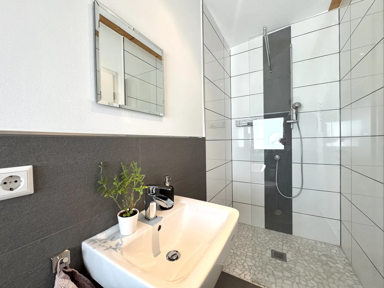 3 Zimmer Wohnung mit 132 m² in Pforzheim – Bild 9