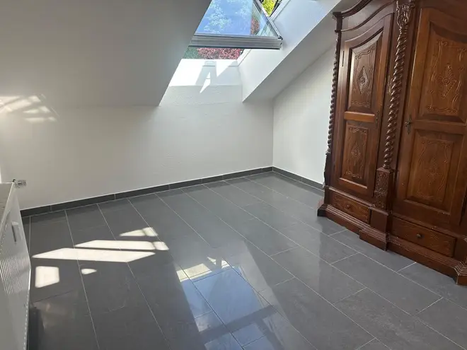 4 Zimmer Wohnung mit 120 m² in Marburg – Bild 2