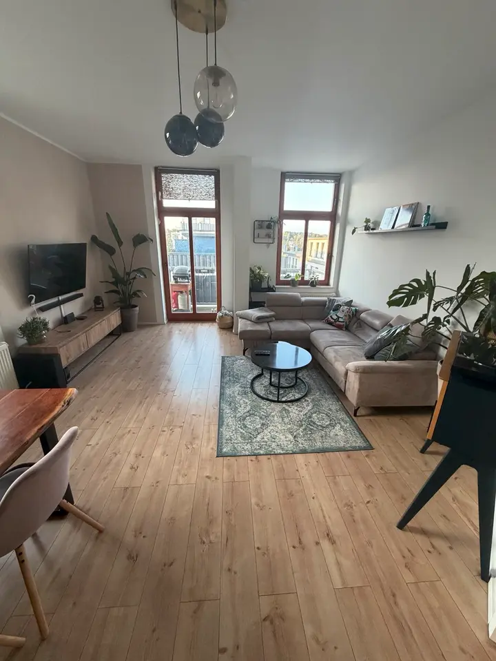 2 Zimmer Wohnung mit 68 m² in Rostock – Bild 1