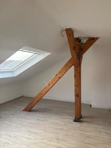 6 Zimmer Wohnung mit 110 m² in Paderborn – Bild 1