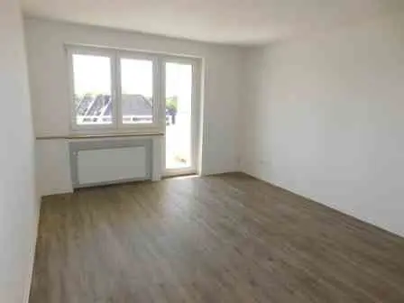 2 Zimmer Wohnung mit 70 m² in Krefeld – Bild 1