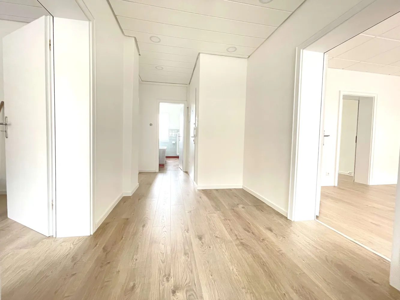 4 Zimmer Wohnung mit 105 m² in Hannover – Bild 1