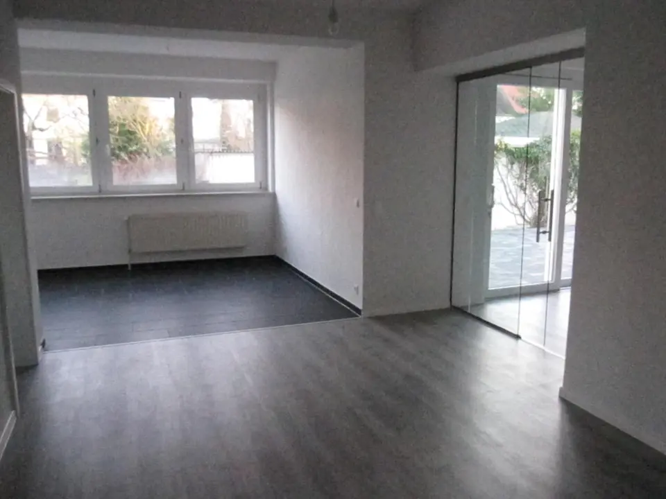 4 Zimmer Wohnung mit 148 m² in Dessau-Roßlau – Bild 1