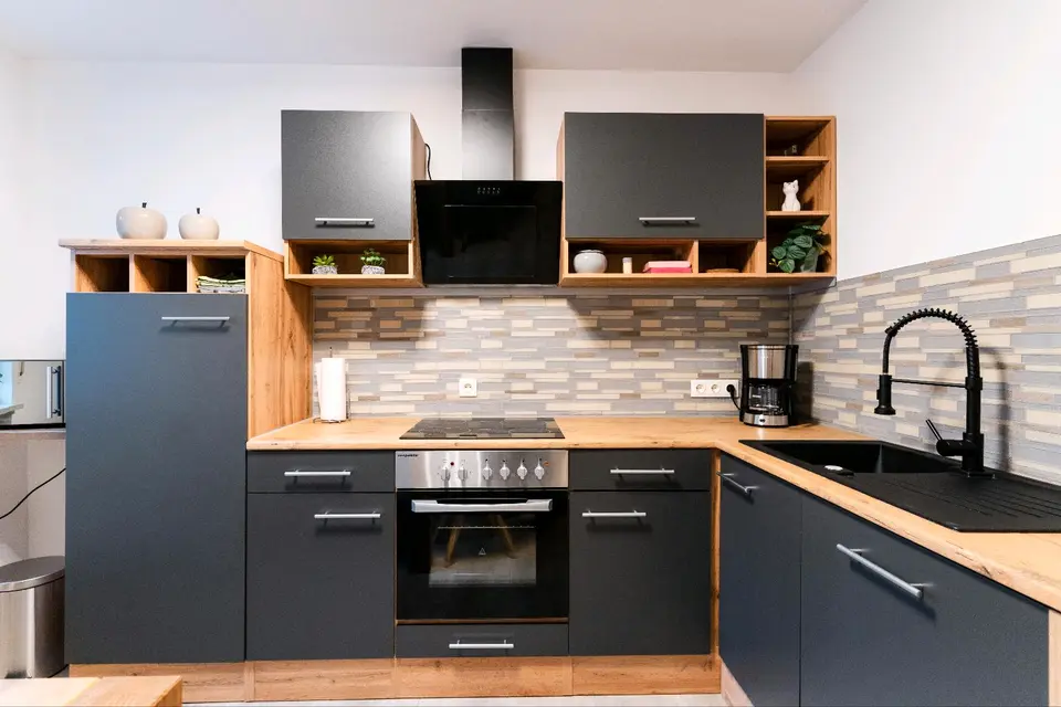 7 Zimmer Haus mit 200 m² in Regensburg – Bild 1