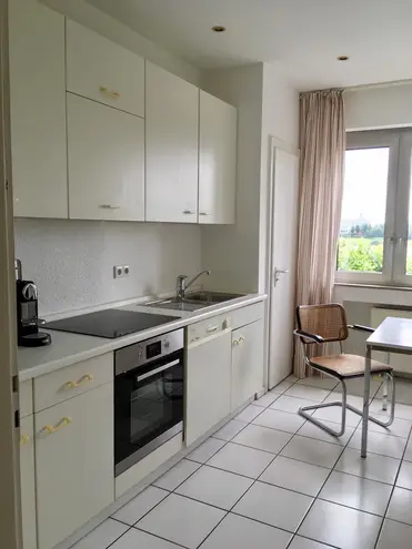 2 Zimmer Wohnung mit 87 m² in Düsseldorf – Bild 11