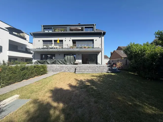 4 Zimmer Wohnung mit 170 m² in Köln – Bild 10