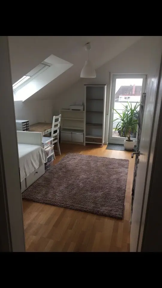 WG-Zimmer mit 110 m² in Friedrichshafen – Bild 4