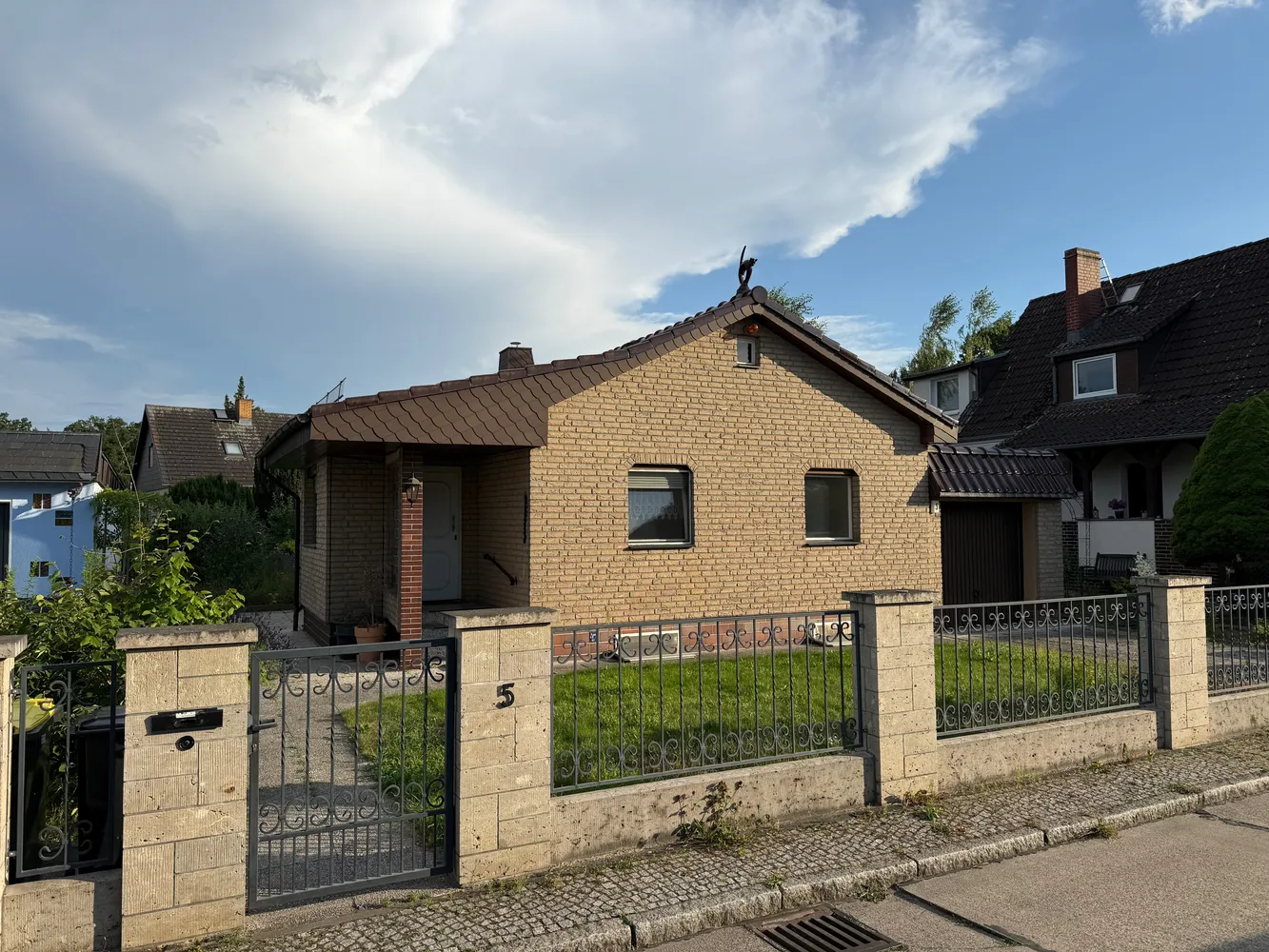 4 Zimmer Haus mit 90 m² in Berlin – Bild 1