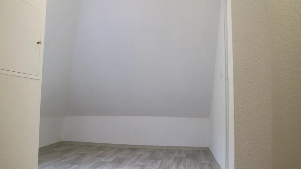 5 Zimmer Wohnung mit 125 m² in Pforzheim – Bild 3