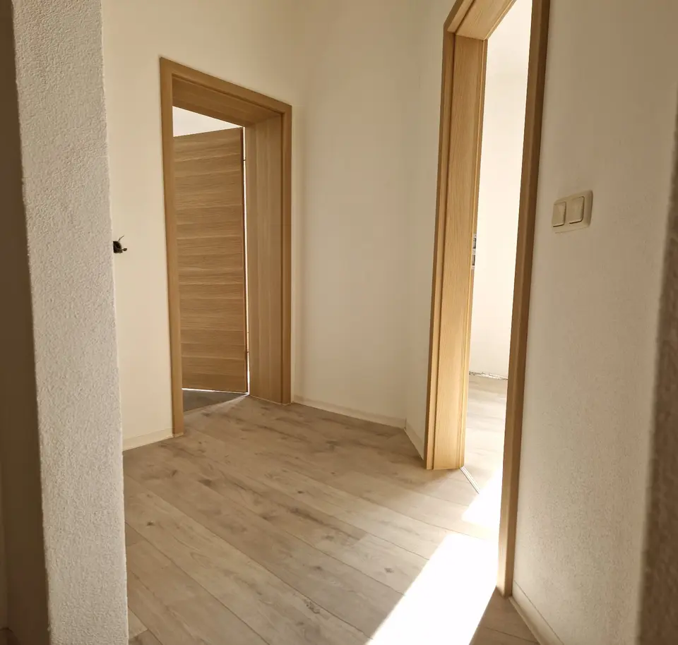 5 Zimmer Wohnung mit 139 m² in Limbach-Oberfrohna – Bild 5