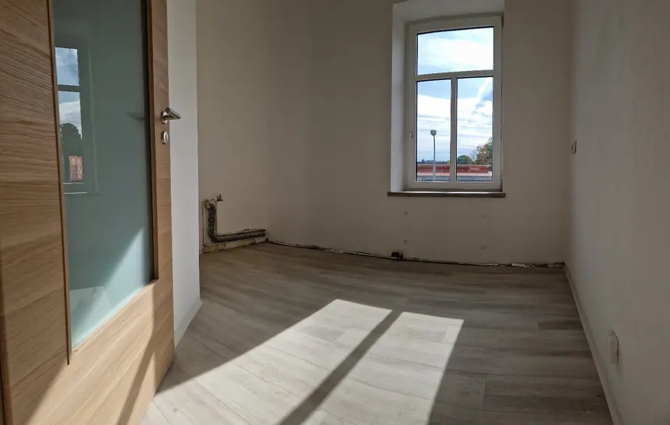 5 Zimmer Wohnung mit 139 m² in Limbach-Oberfrohna – Bild 6
