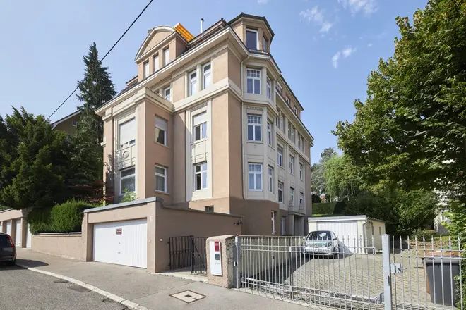 4 Zimmer Wohnung mit 97 m² in Stuttgart – Bild 1