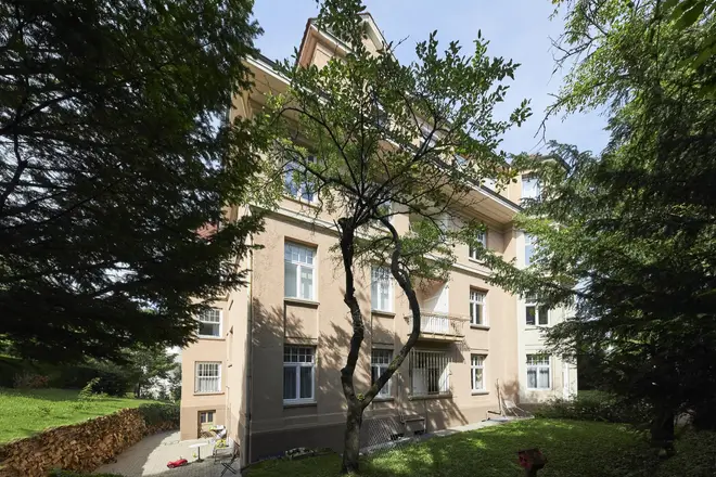 4 Zimmer Wohnung mit 97 m² in Stuttgart – Bild 2