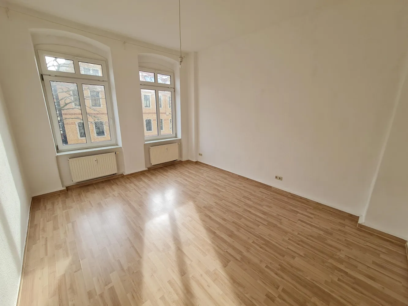 5 Zimmer Wohnung mit 125 m² in Zwickau – Bild 9