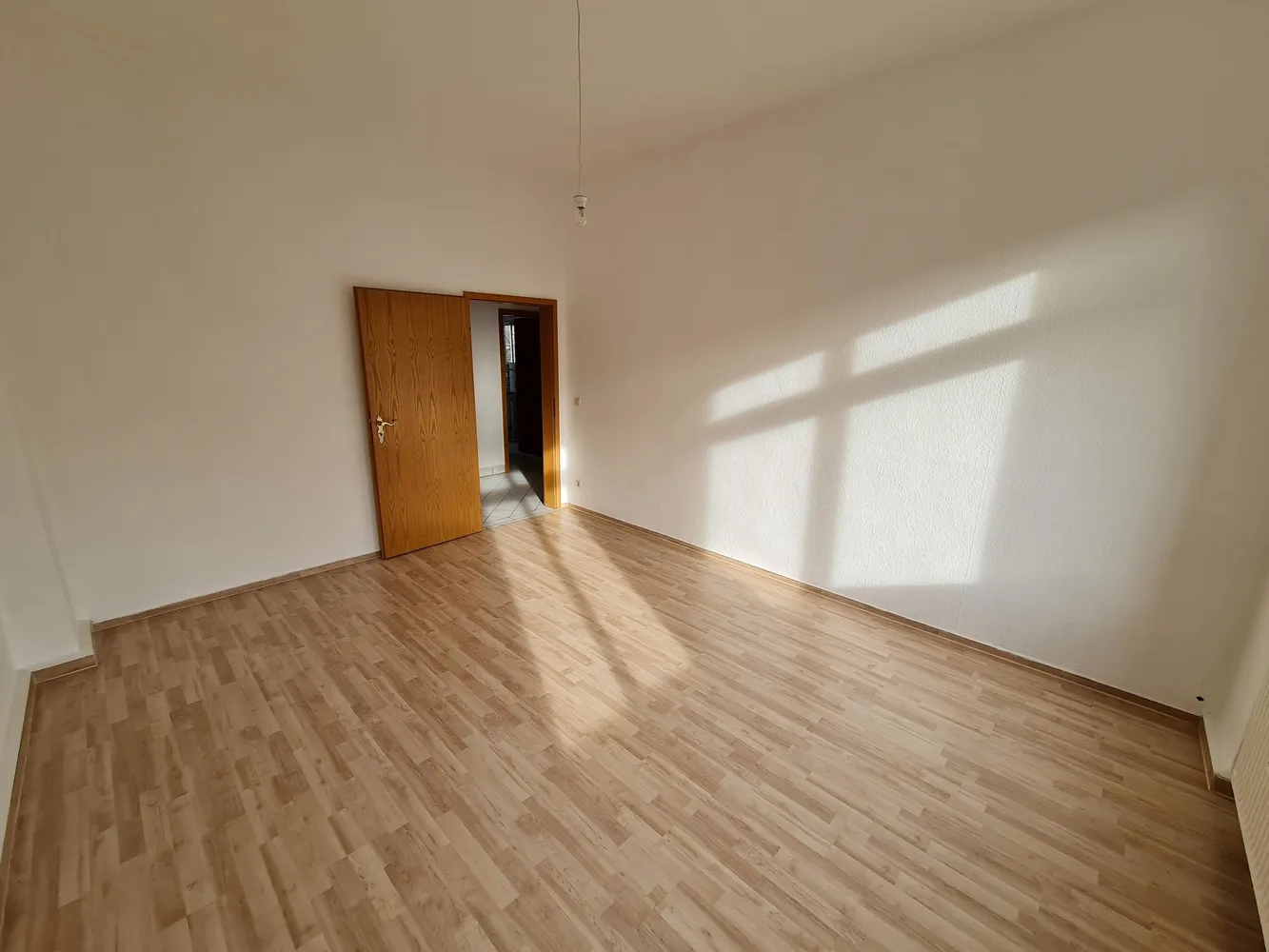 5 Zimmer Wohnung mit 125 m² in Zwickau – Bild 10