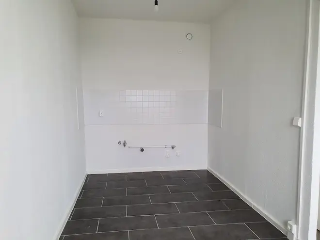 2 Zimmer Wohnung mit 49 m² in Halle (Saale) – Bild 3