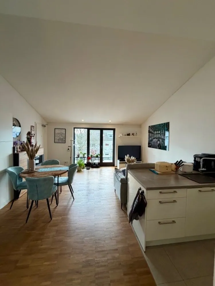 2 Zimmer Wohnung mit 65 m² in Bonn – Bild 3