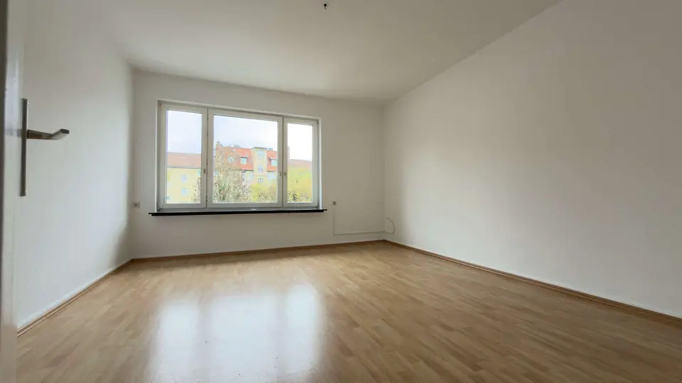2 Zimmer Wohnung mit 11 m² in Kassel – Bild 1