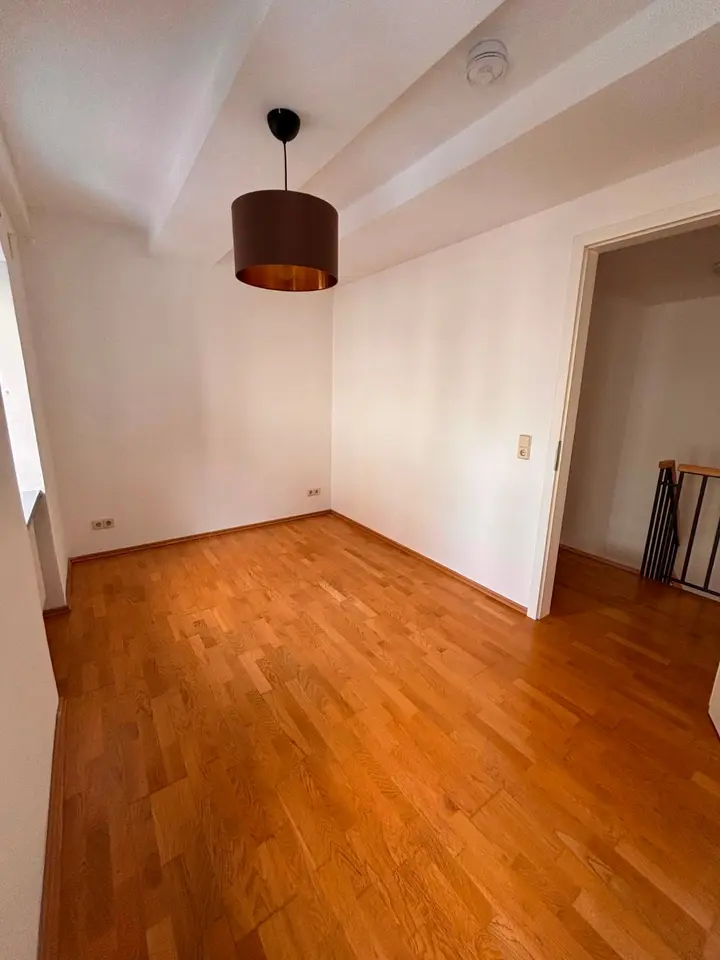 3 Zimmer Wohnung mit 77 m² in Dresden – Bild 2